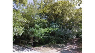 7,4 Hectares de nature pure - à Cuers (83)