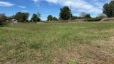 Terrain constructible de 2 420 m² - à Assier