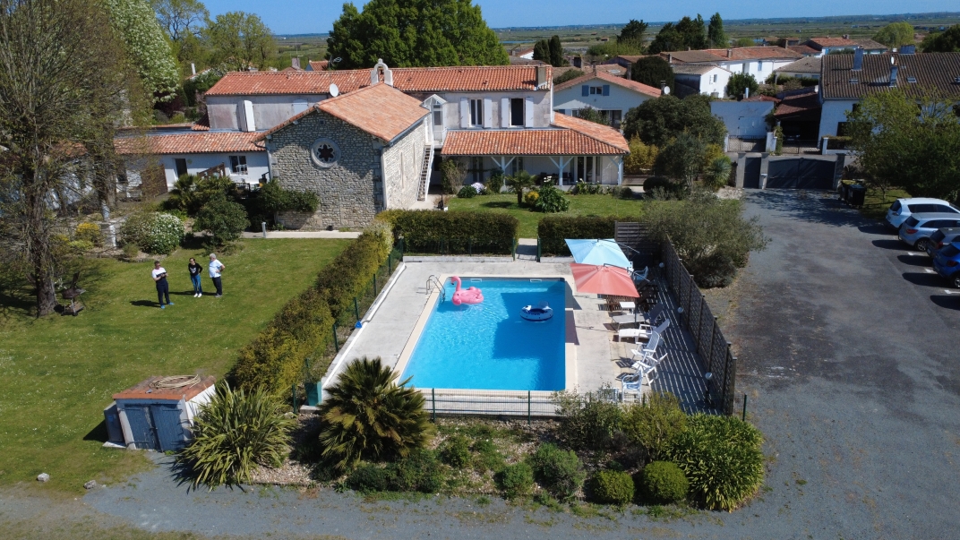 Propriété de 435m² - à Mornac sur Seudre