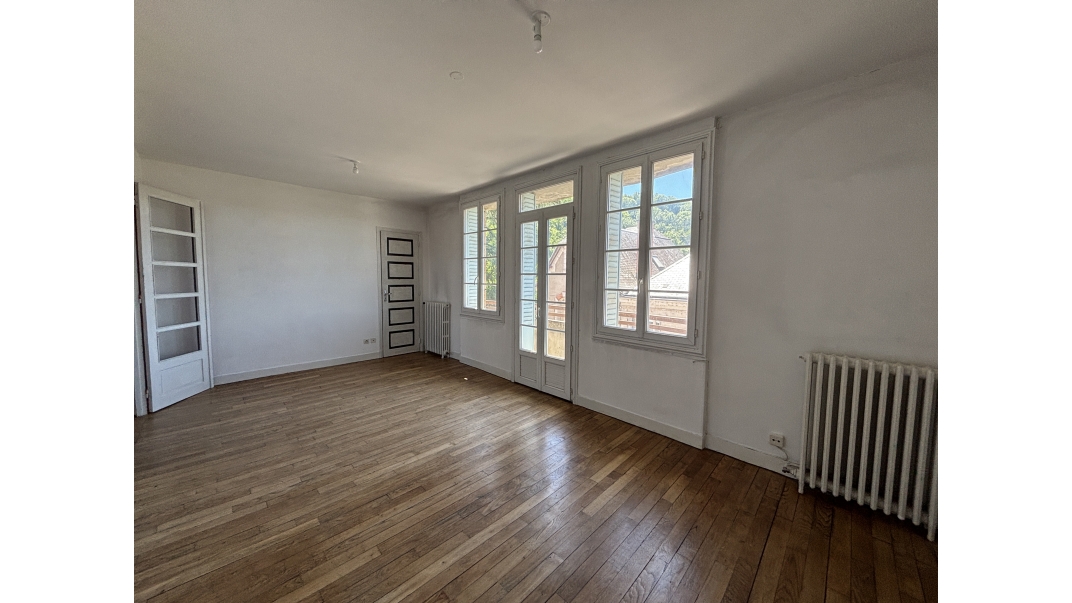Appartement T4 de 81 m² -  Figeac